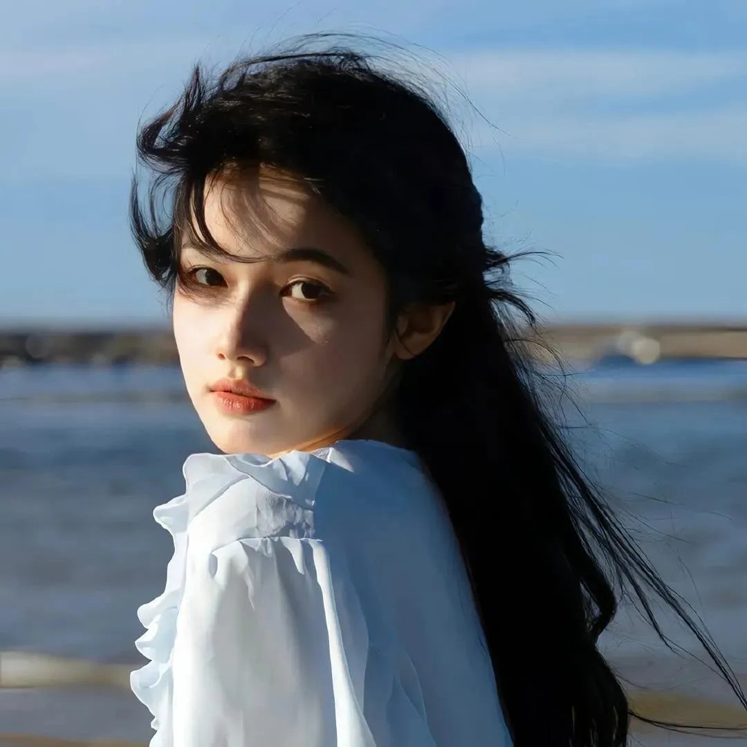 裸女怀春